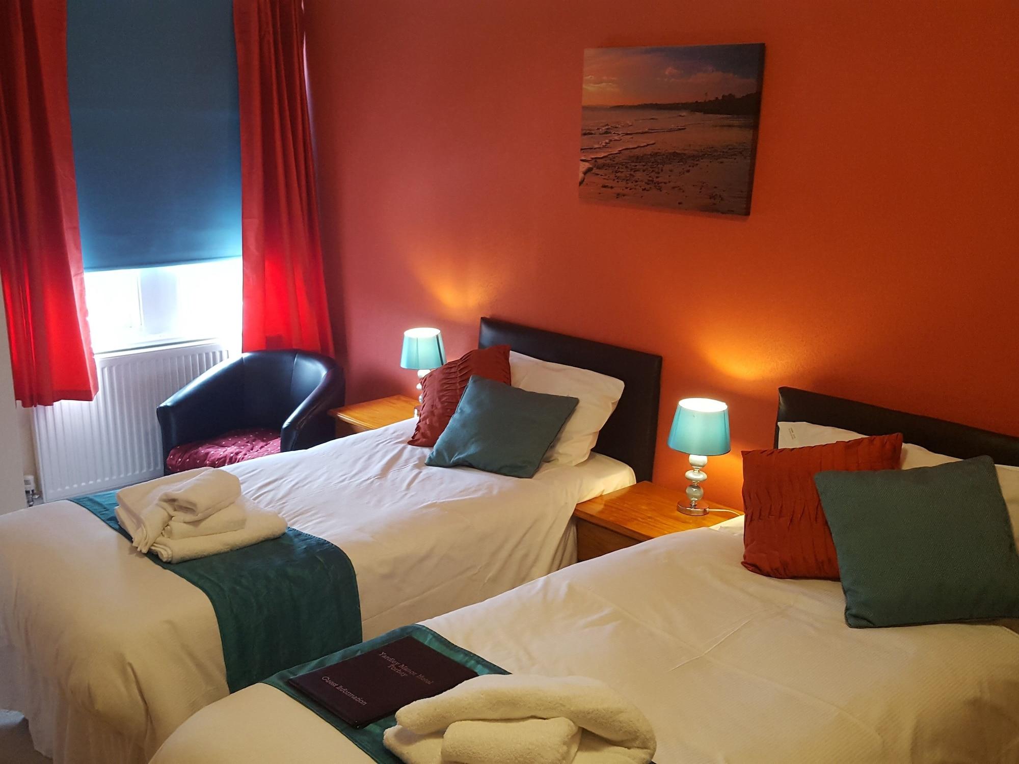 Yardley Manor Hotel Torquay Bagian luar foto