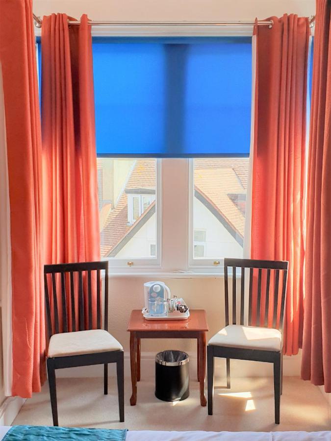 Yardley Manor Hotel Torquay Bagian luar foto