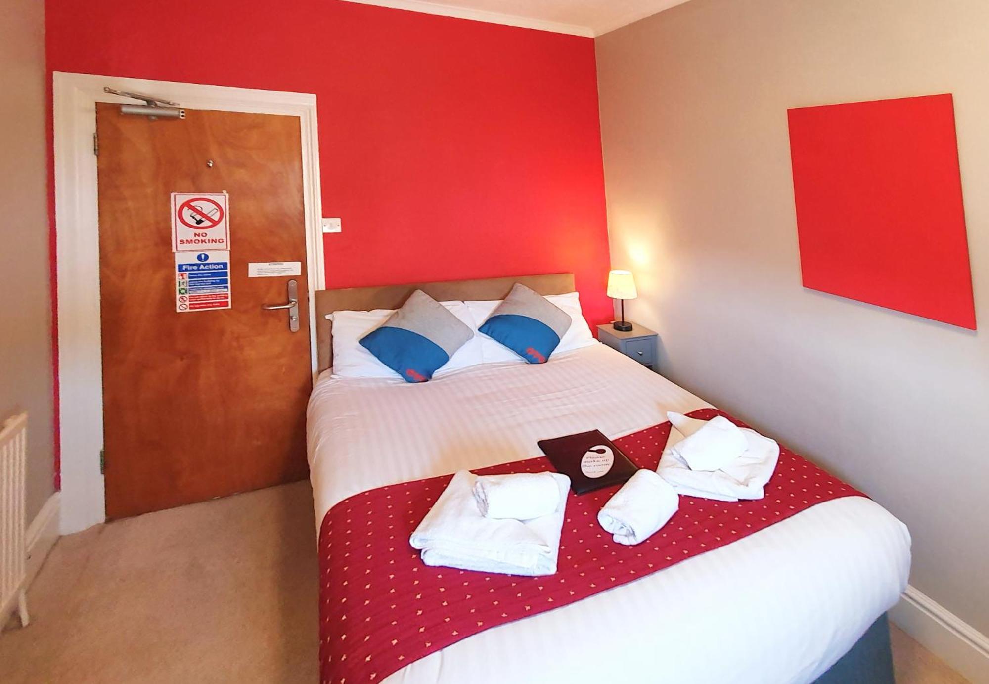Yardley Manor Hotel Torquay Bagian luar foto