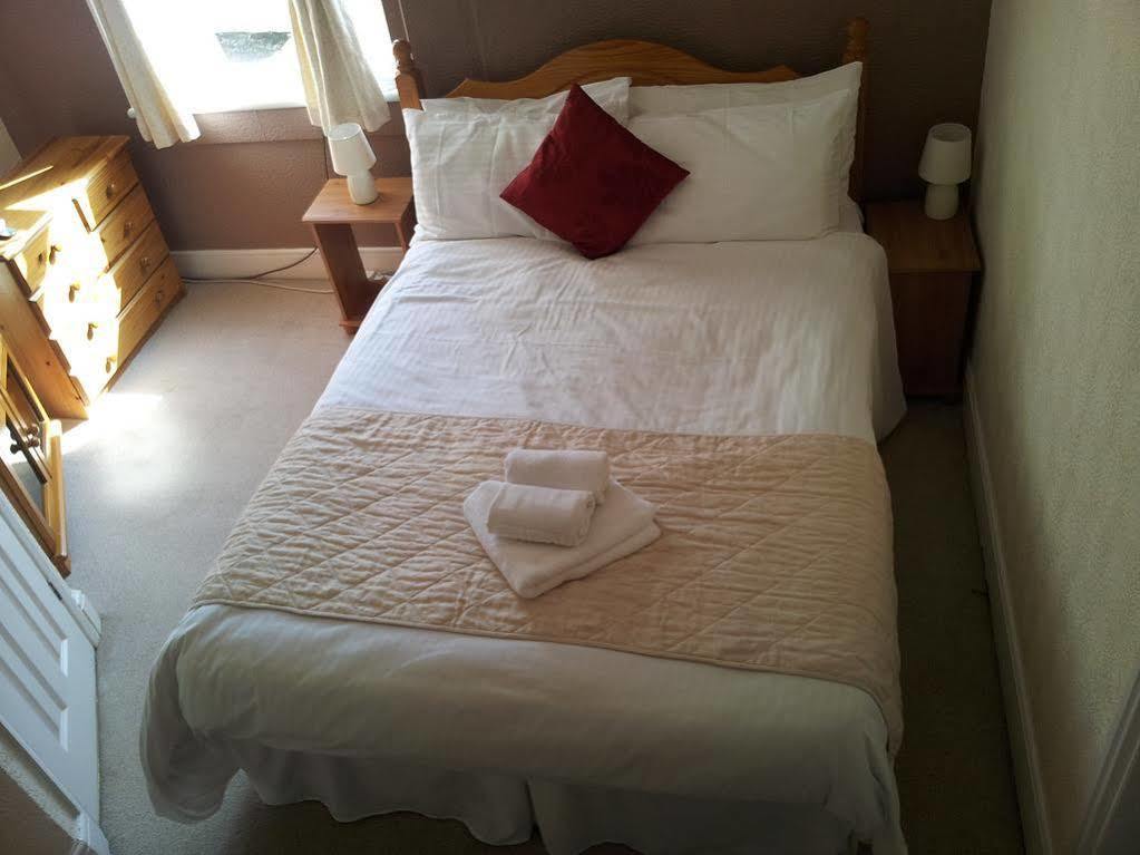 Yardley Manor Hotel Torquay Bagian luar foto